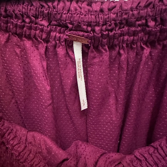 Free People Off the Shoulder Top Soze Small EUC - Picture 4 of 4